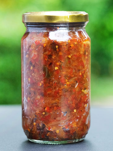 Seeni Sambol
